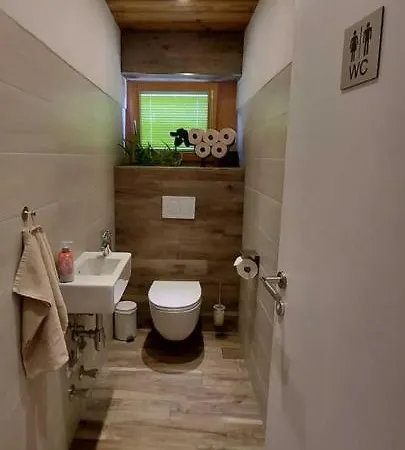 Homestay Haus Wibmer *